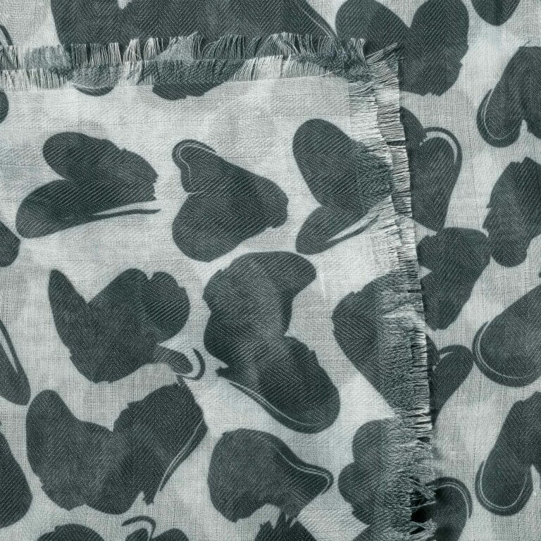 Abstract Heart Scarf White / Light Navy