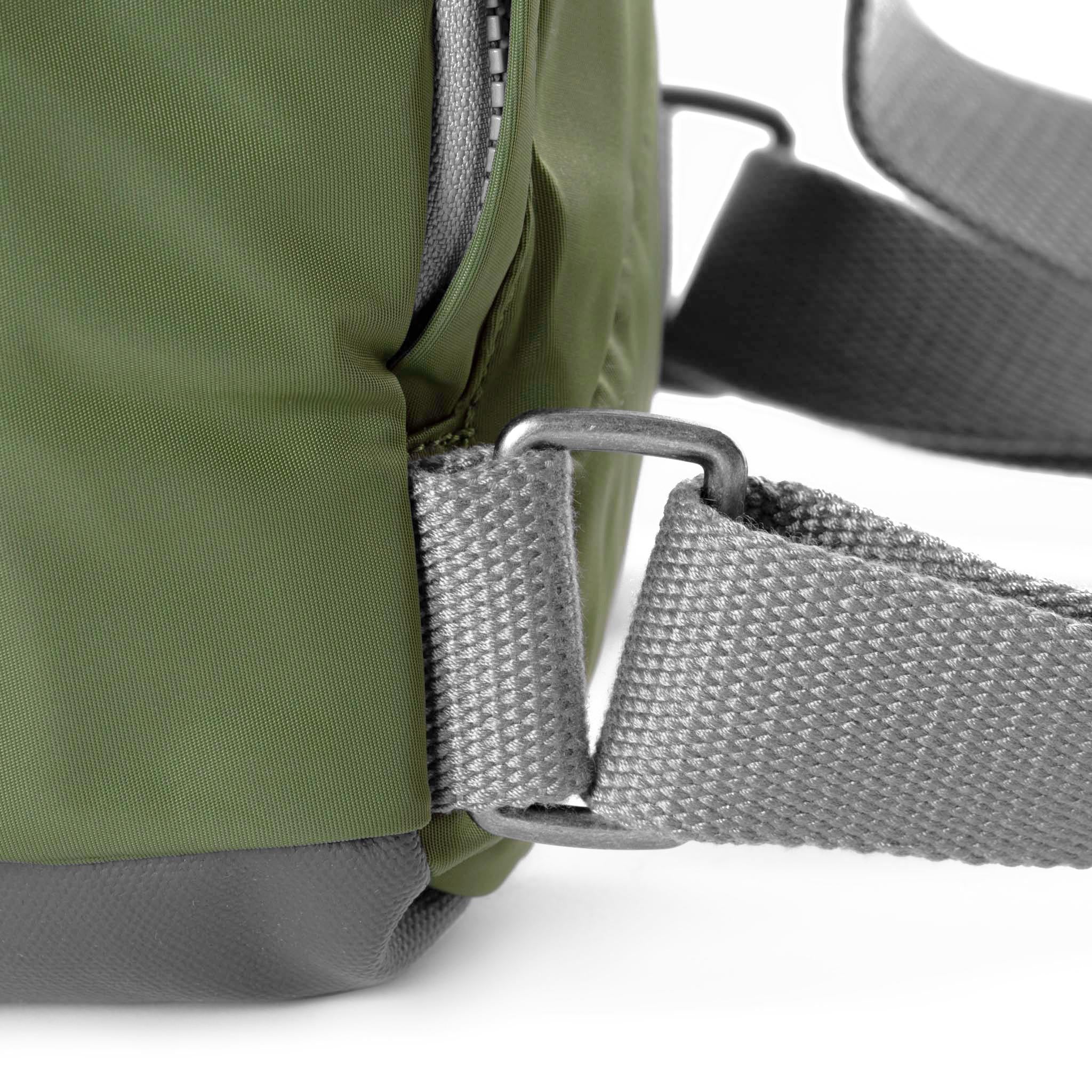 Canfield B Avocado Recycled Nylon - Small