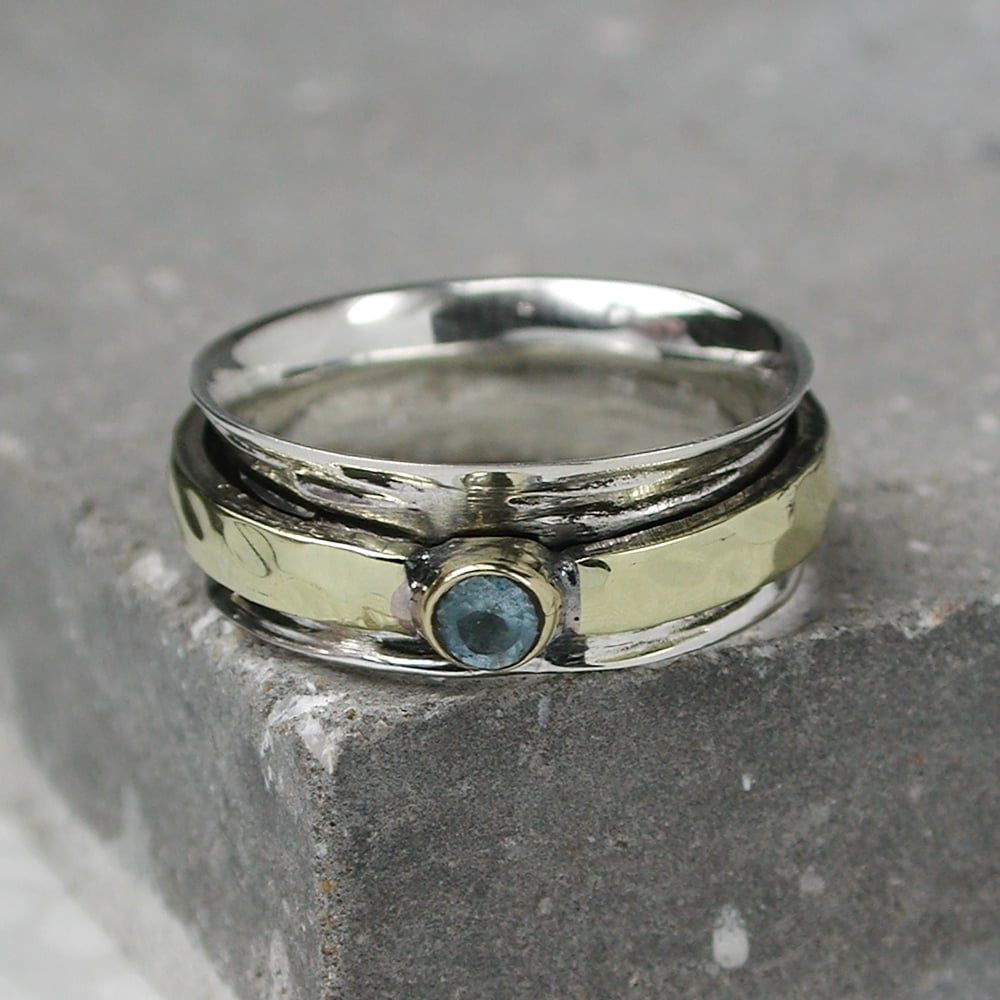 Blue Topaz/Silver Spinning Ring