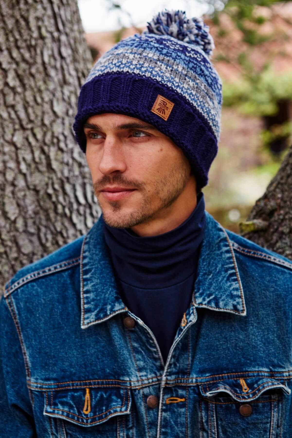 Mens Classic Fairisle Bobble Beanie Navy
