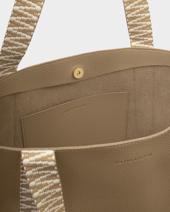 Hallie Tote Bag In Taupe