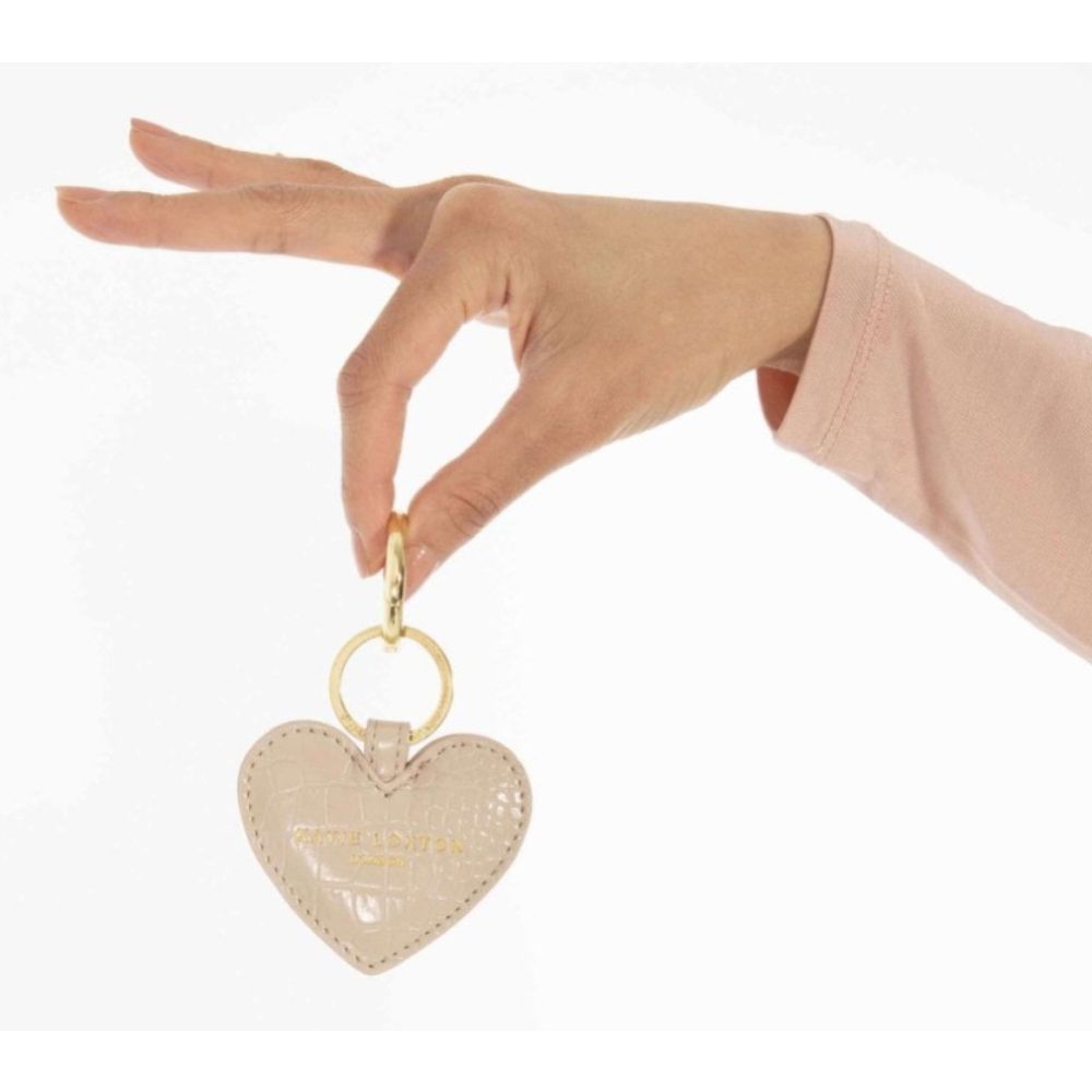 Celine Croc Heart Keyring - Oyster - 6.07x7.01cm