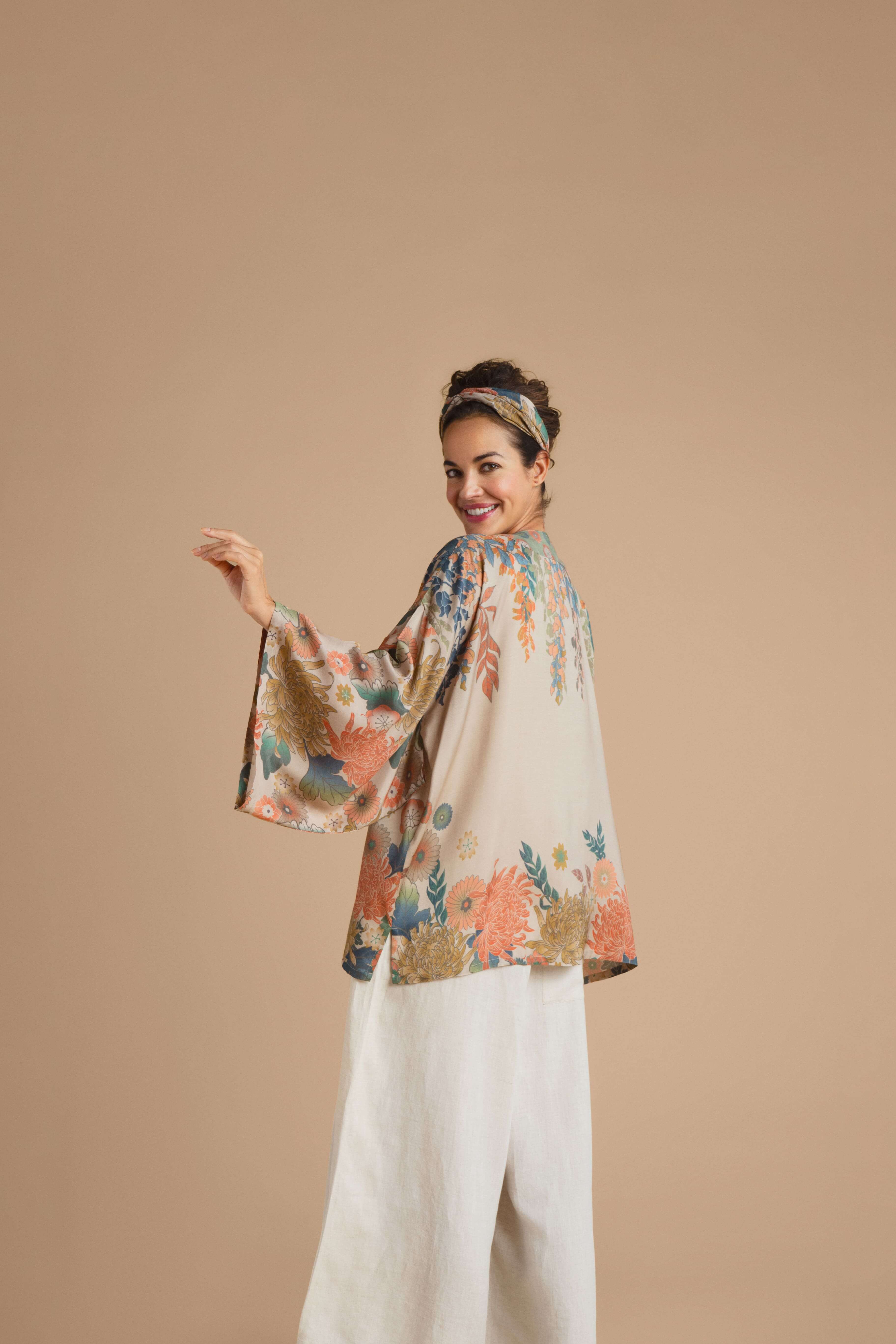 Trailing Wisteria Kimono Jacket - Coconut