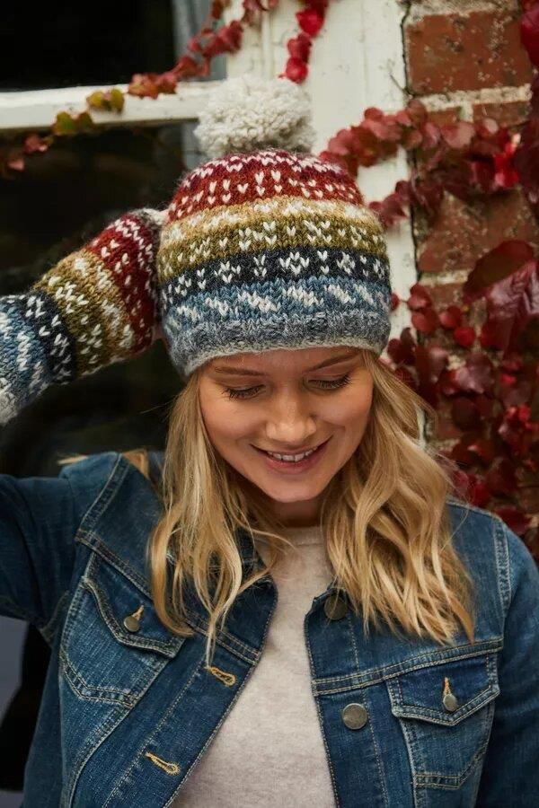 Helmsdale Bobble Beanie